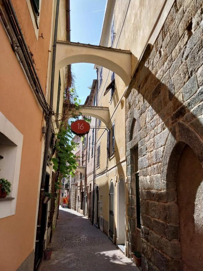 La Casa Di Via Musso Lägenhet Noli Exteriör bild